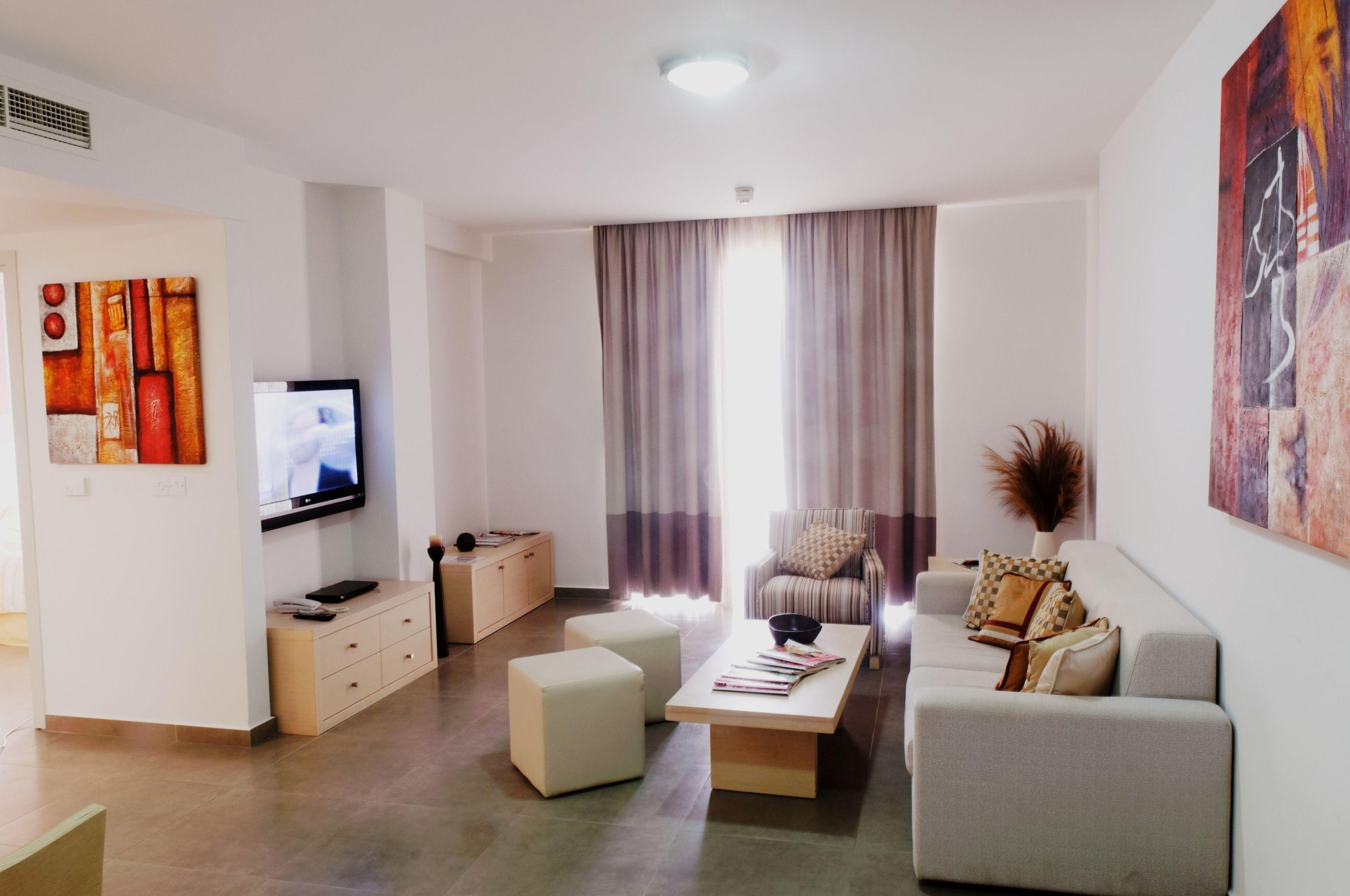 Superior Suite with Sea View,678236673:JPEG